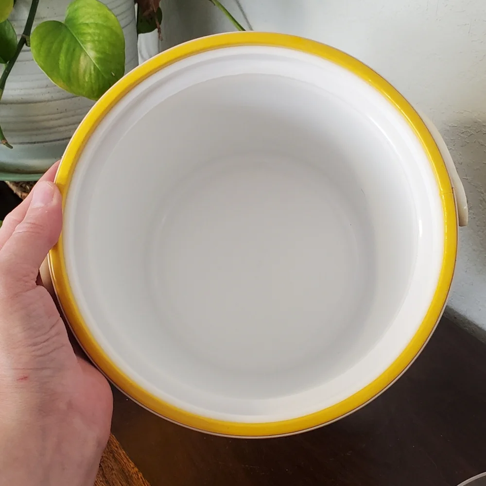 Vintage Georges Briard MCM Yellow Vinyl Ice Bucket with Handle and Lid